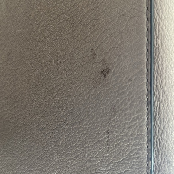 Michael Kors Large Handbag Taupe - Picture 9 of 12